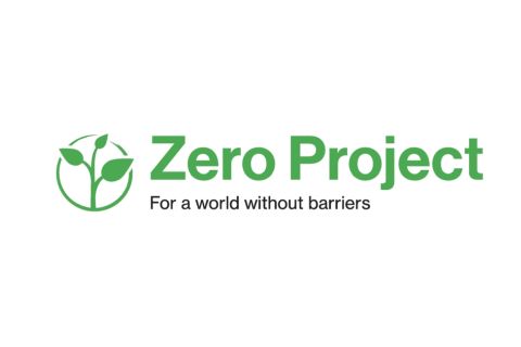 In dieser Grafik ist das Logo von Zero Project zu sehen. Es ist grün gehalten und auf der linken Seite ist ein grüner Zweig mit 3 Blättern. Im Logo steht „Zero Project For a world without barriers“